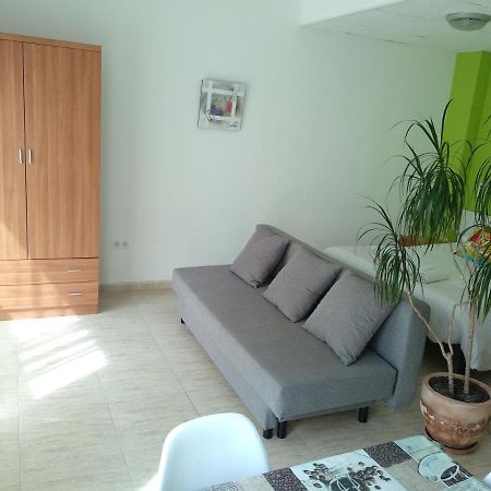 Estudio En El Centro 0 Apartment เรวส์ ภายนอก รูปภาพ