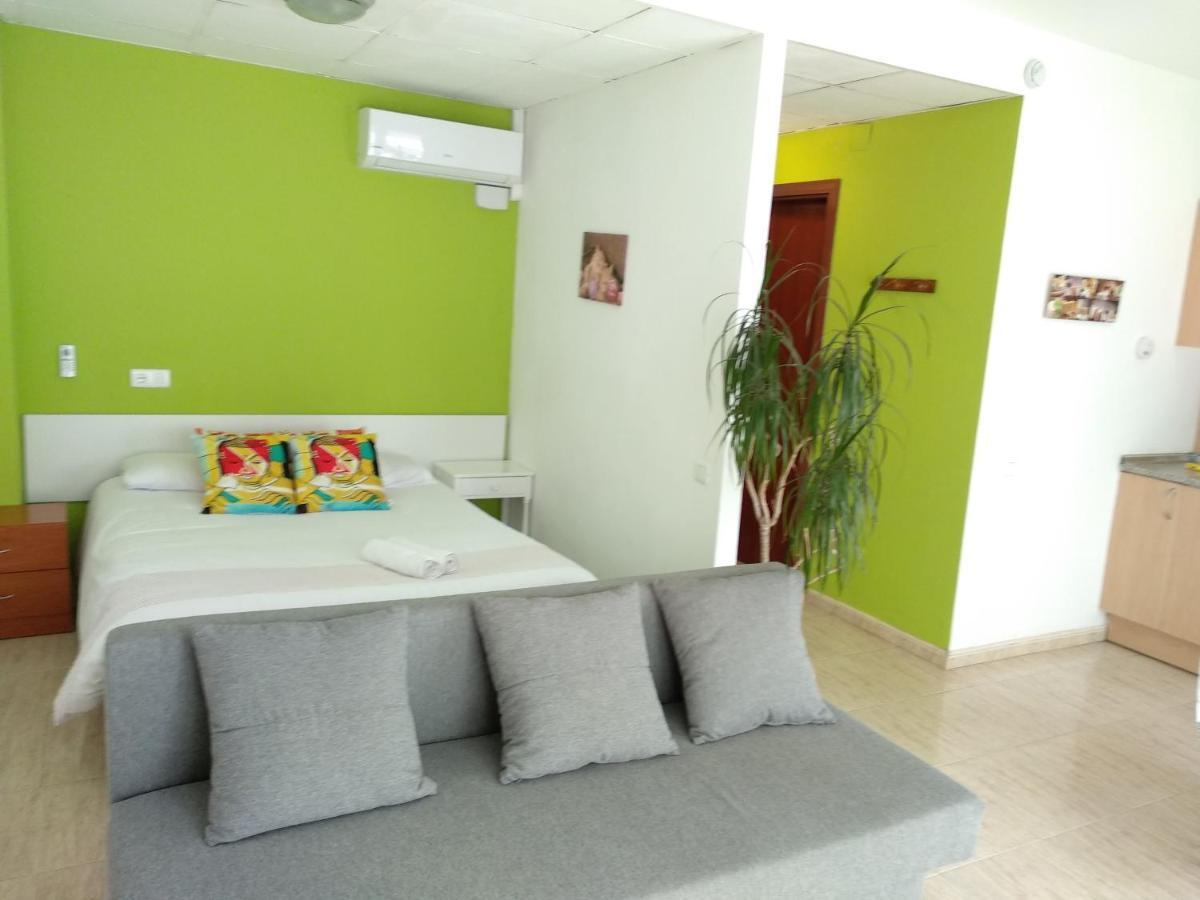 Estudio En El Centro 0 Apartment เรวส์ ภายนอก รูปภาพ